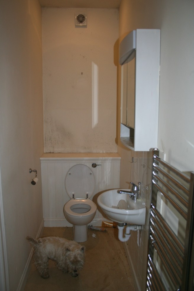 ensuite left