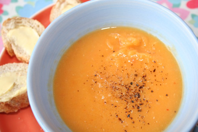 Smoky sweet potato and lentil soup