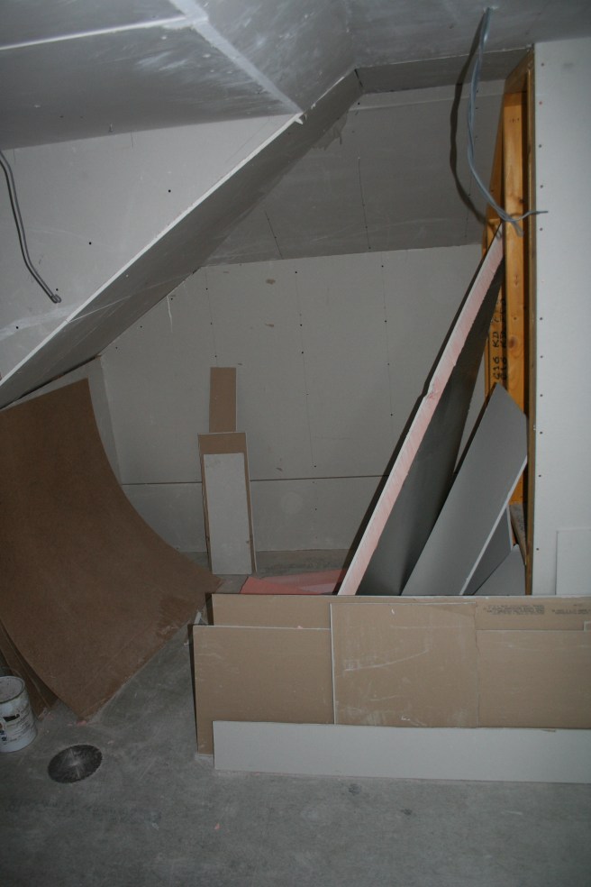 the space that will become a wardrobe