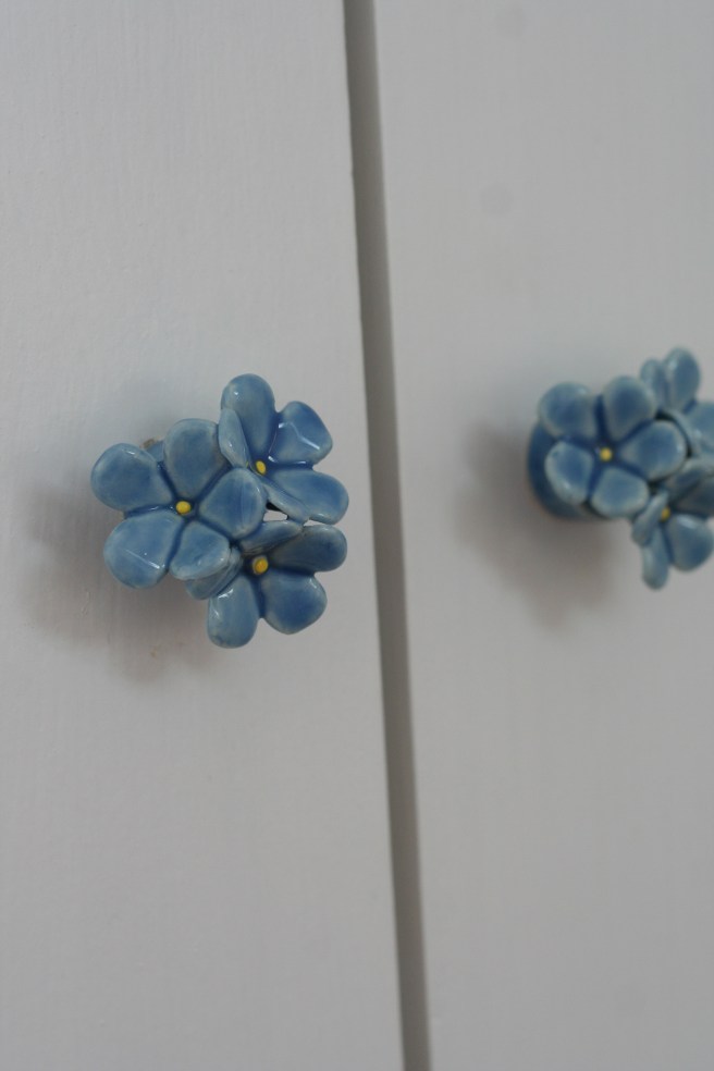 H's cupboard door handles